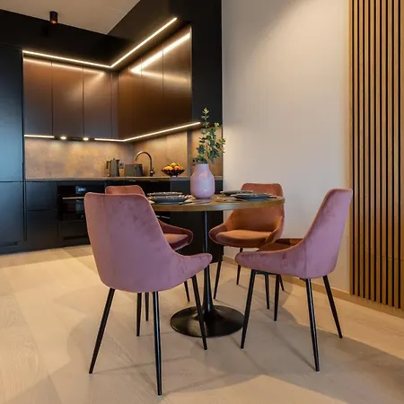 Centre With Large Terrace Apartment